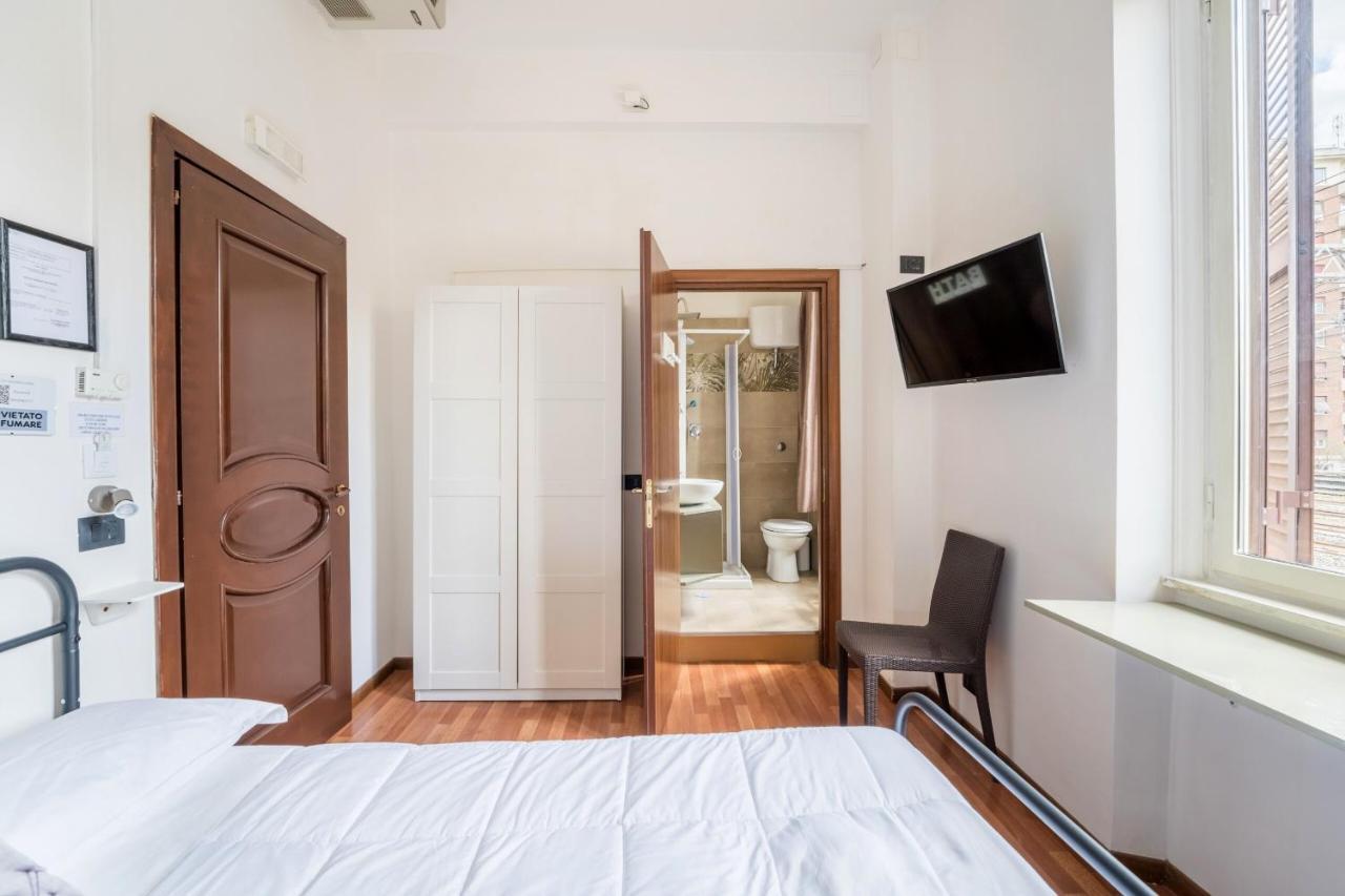 Rooms Piramide Rome Exterior photo